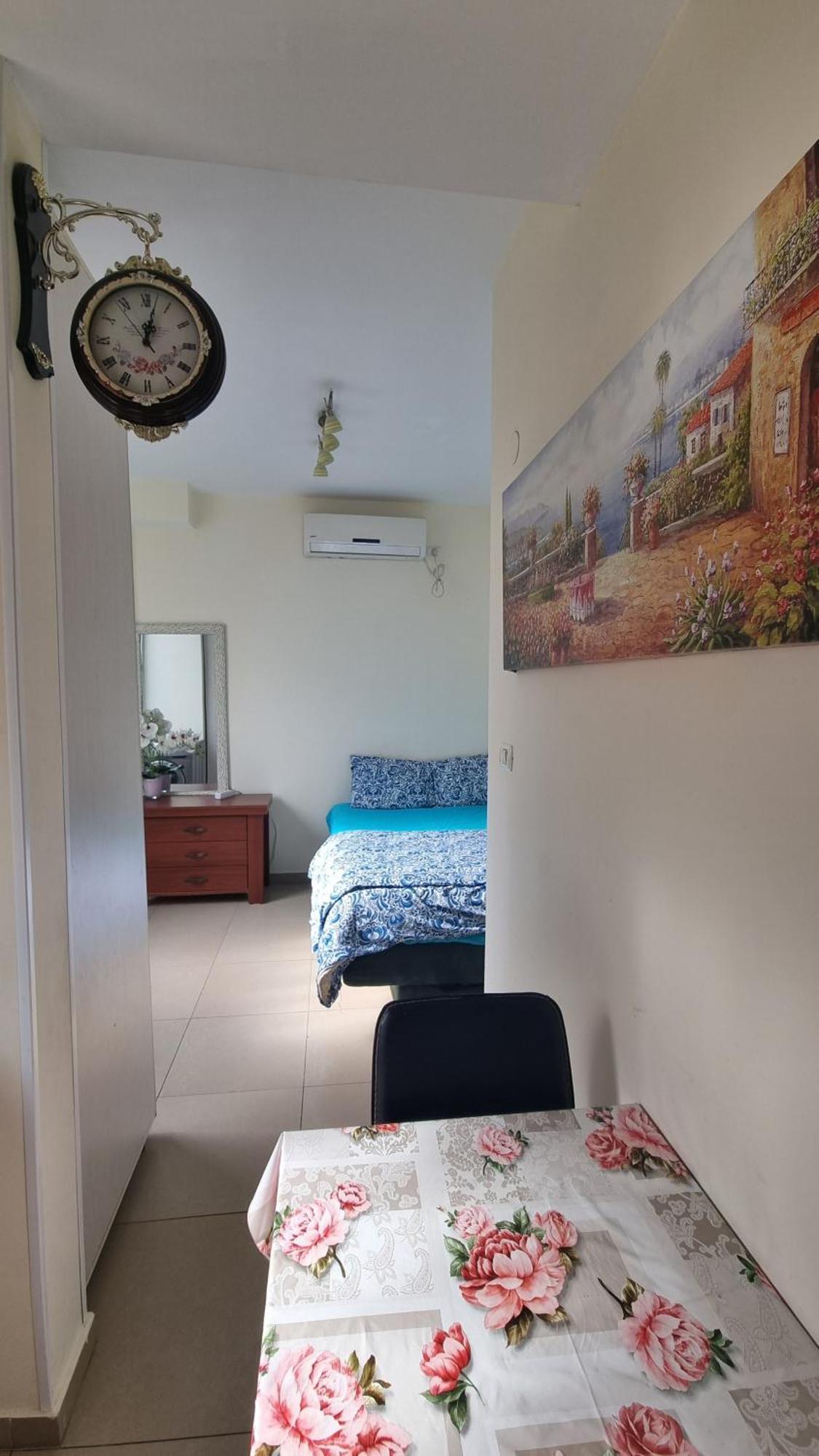 Apartments Petah Tiqwa - Bar Kochva Street Petach Tikva Bagian luar foto
